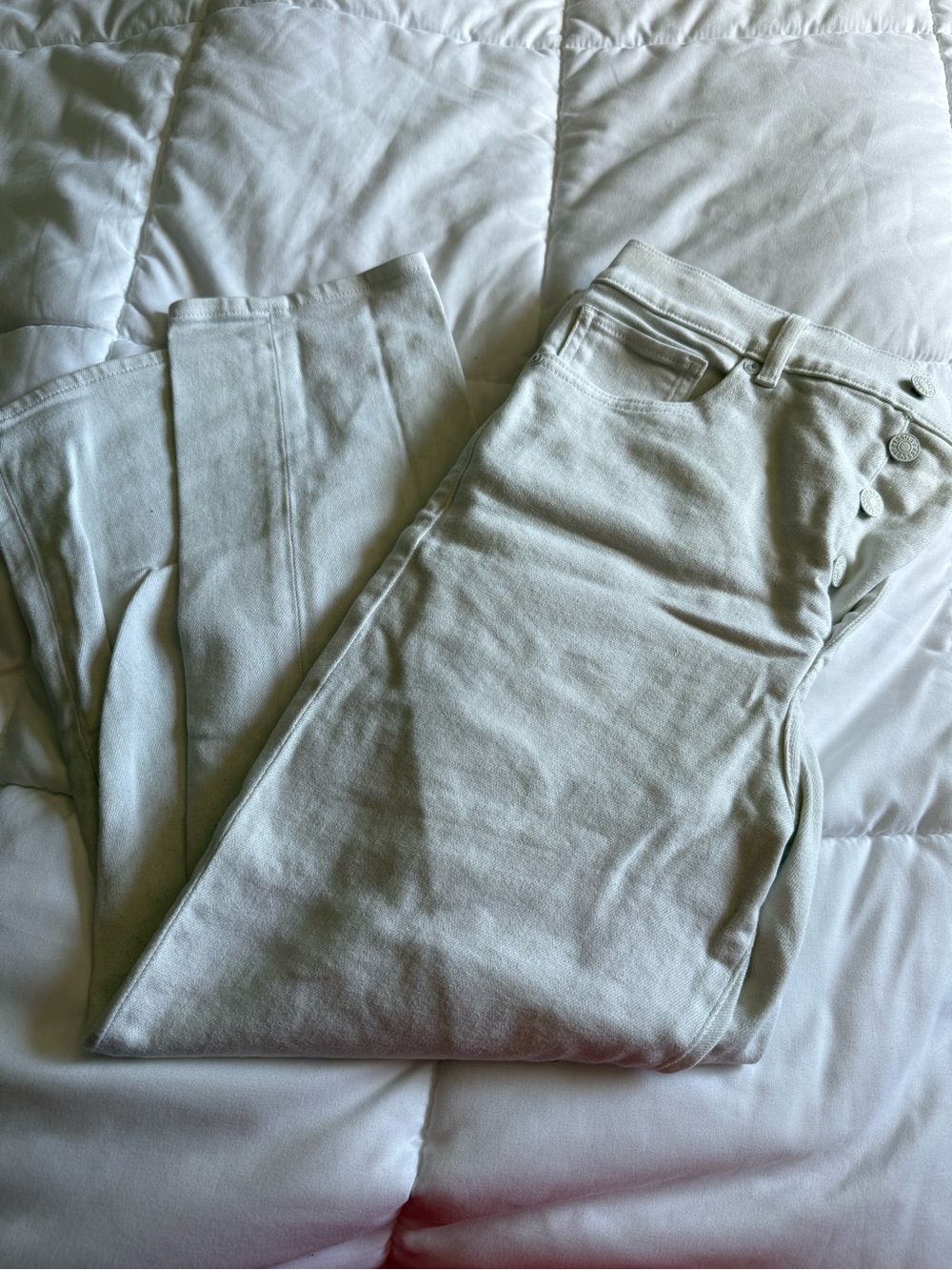 Express Women's High-Rise Button-Fly Jeans in Off-White